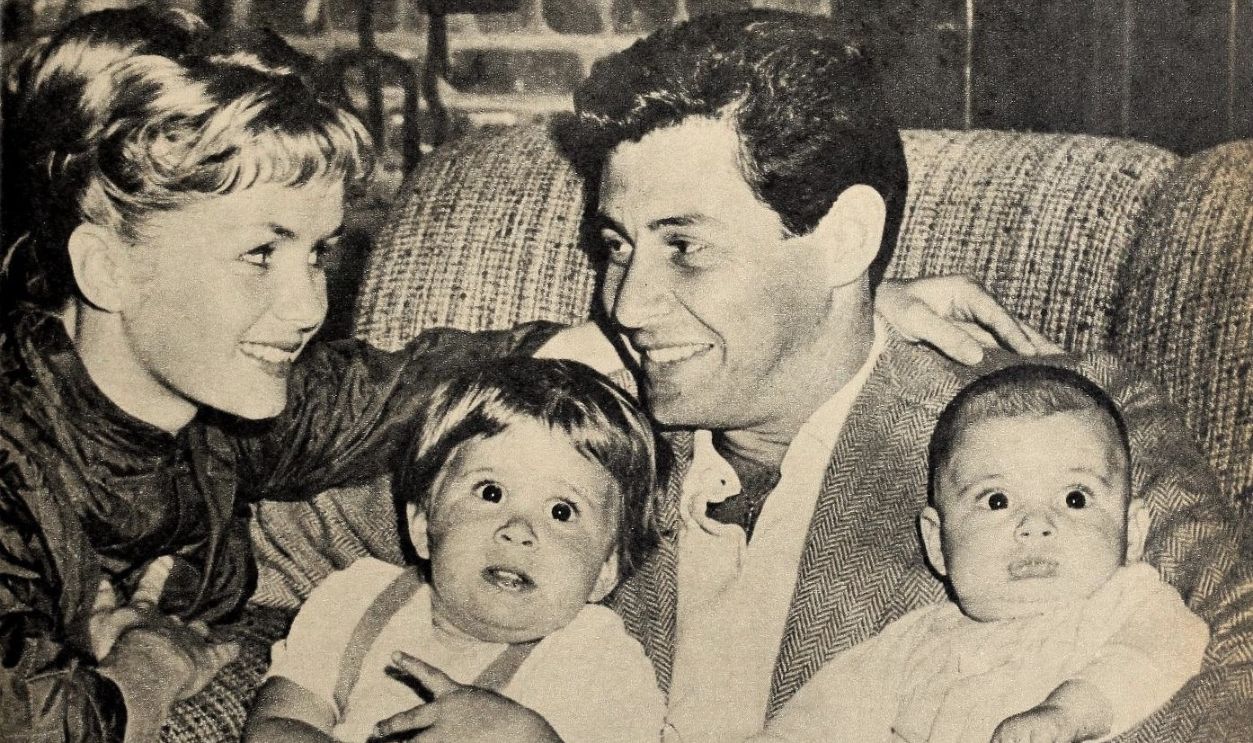 Debbie Reynolds And Eddie Fisher