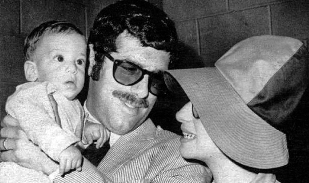 Barbra Streisand And Elliot Gould