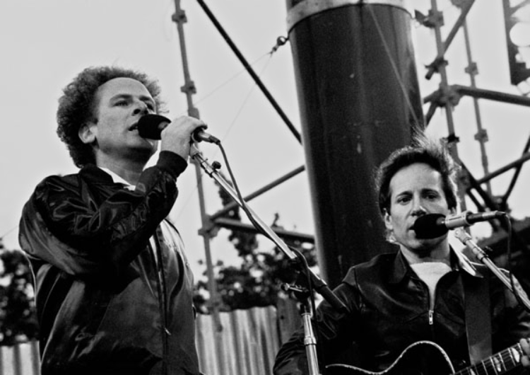Duo Simon And Garfunkel performing in Dublin