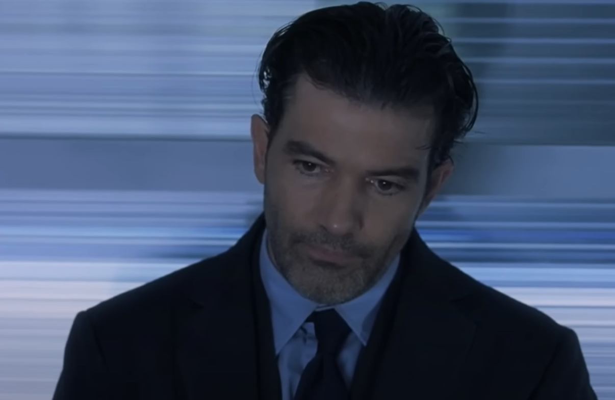 Screenshot of the movie Ballistic: Ecks vs. Sever