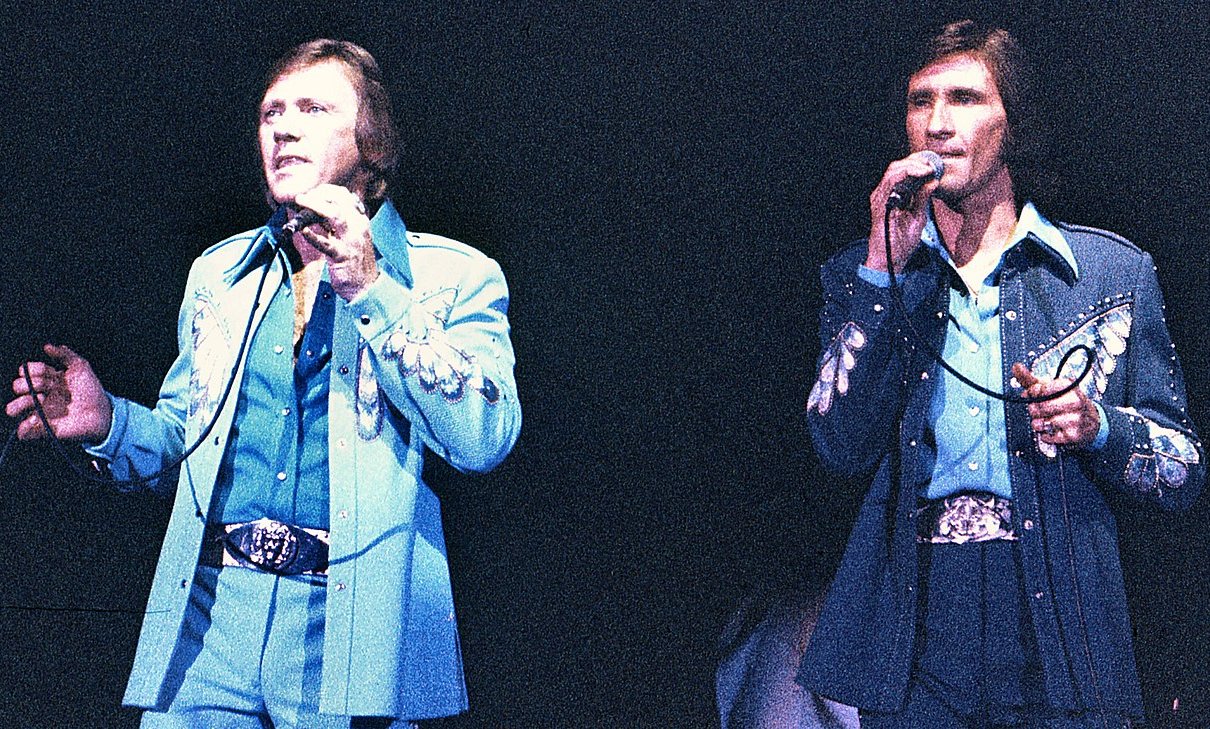 The Righteous Brothers performing at Knott's Berry Farm