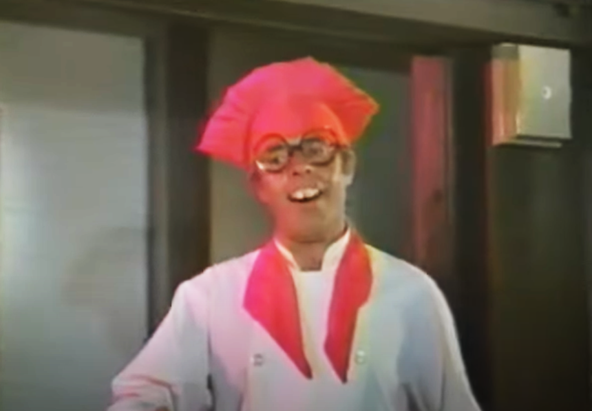 Screenshot of the movie Hardly Working