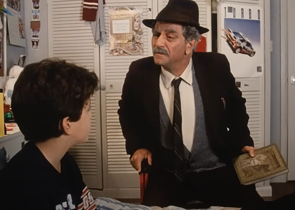 Screenshot of Fred Savage & Peter Falk from - The Princess Bride (1987)