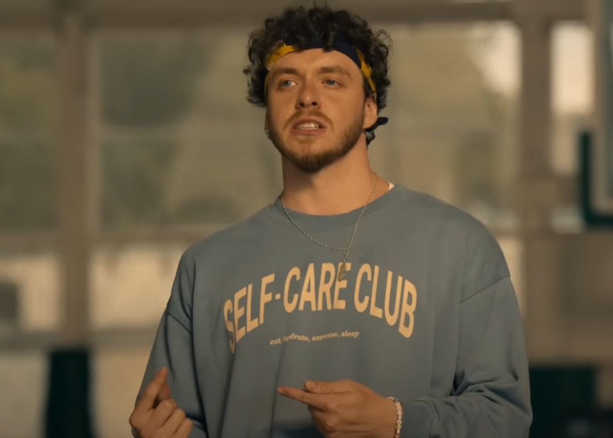 A visually captivating still taken from a pivotal moment in the film White Men Can't Jump (2023)