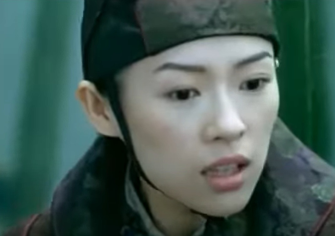 A visually captivating still taken from a pivotal moment in the film House of Flying Daggers (2004)