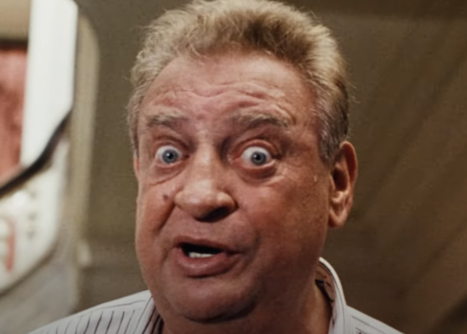 Screenshot of Rodney Dangerfield from - Meet Wally Sparks (1997)
