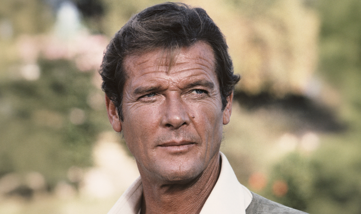 Roger Moore Msn Single