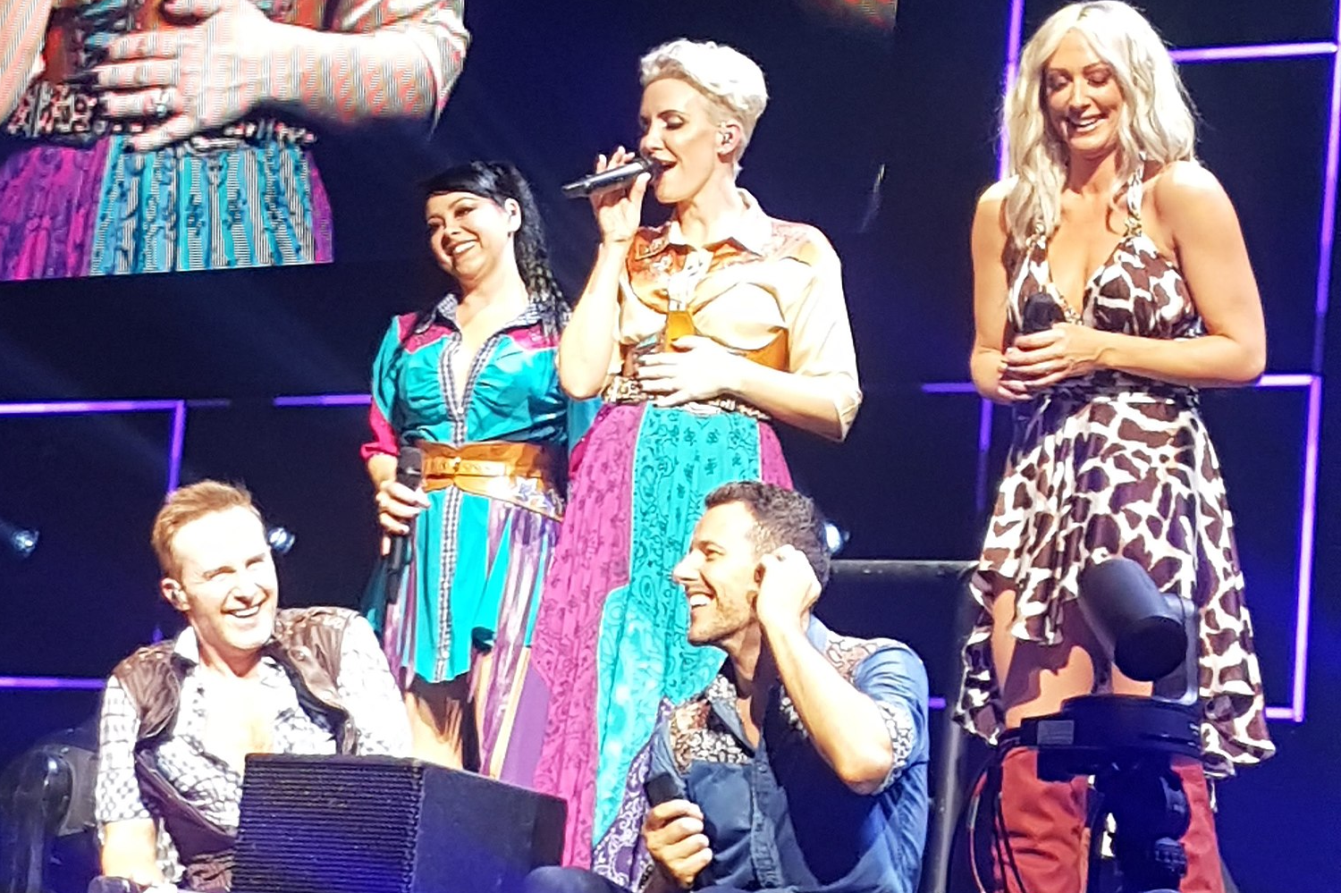 Steps Performing In Newcastle, 2017