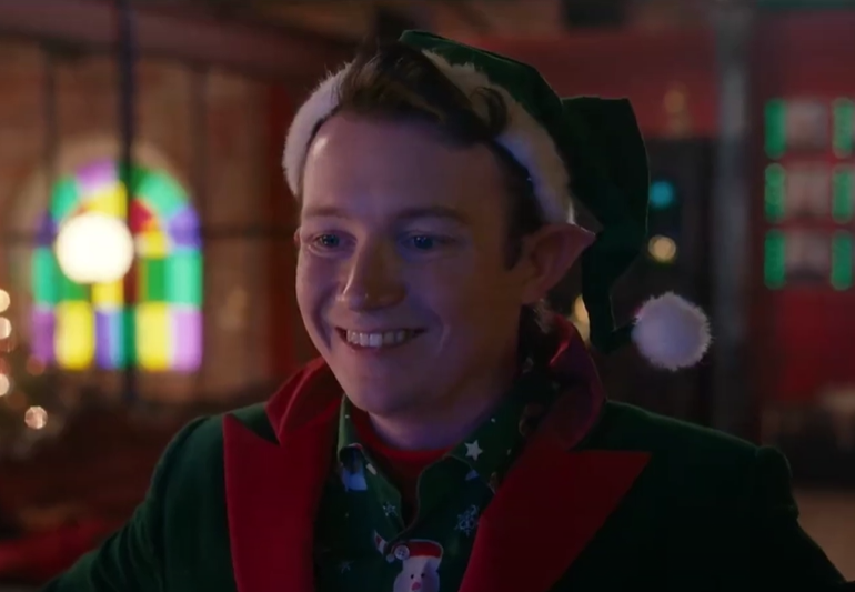 Screenshot of the movie David and the Elves