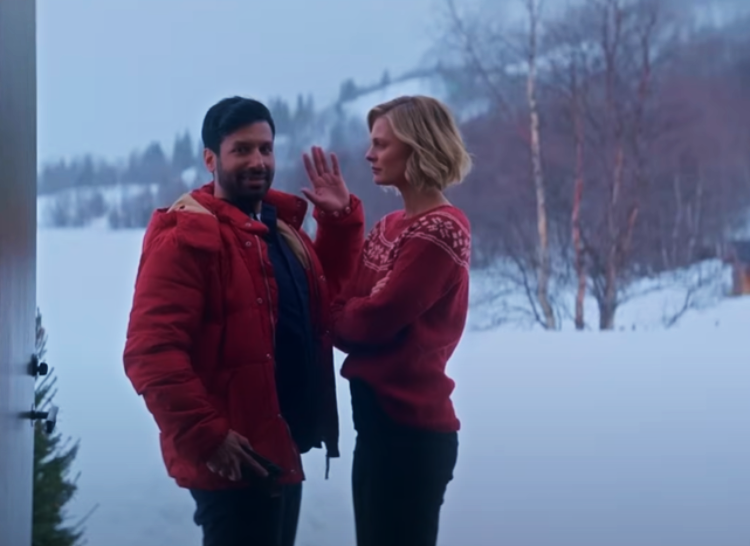 Screenshot of the movie Christmas as Usual