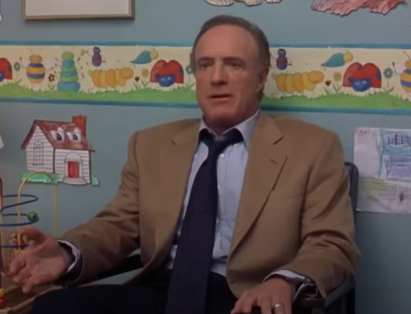 A visually captivating still taken from a pivotal moment in the film Elf (2003)