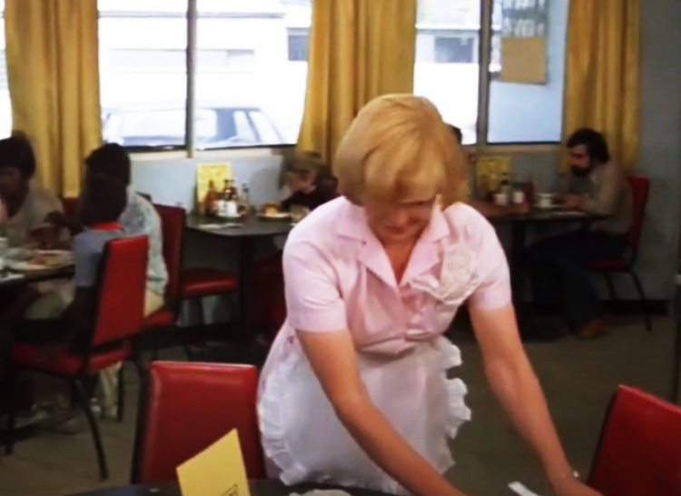 Screenshot of the movie Alice Doesn't Live Here Anymore