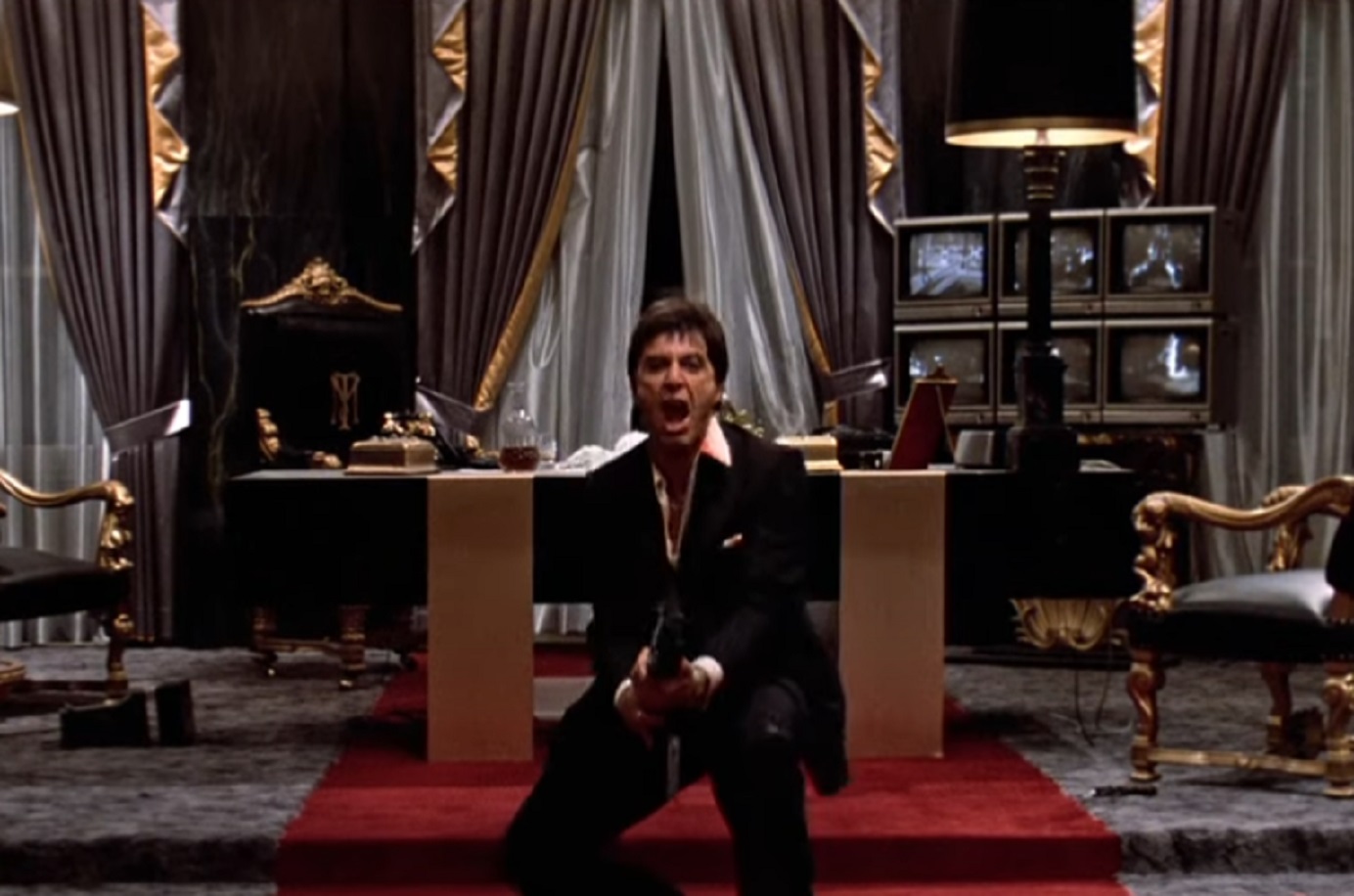 Screenshot of Al Pacino - from Scarface (1983)