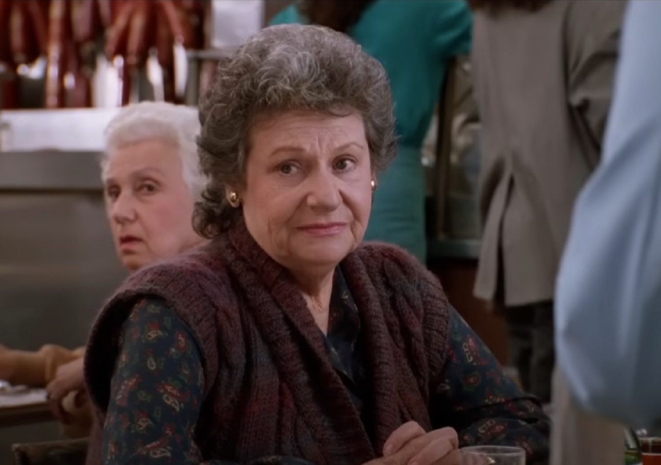 Screenshot from restaurant - from When Harry Met Sally (1989)