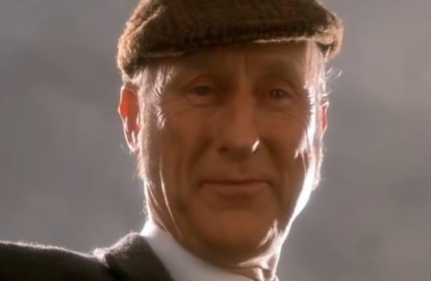 Screenshot of James Cromwell looking at camera - from Babe (1995)