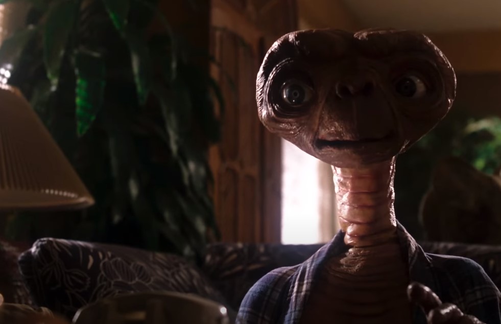 E.T. the Extra-Terrestrial (1982)