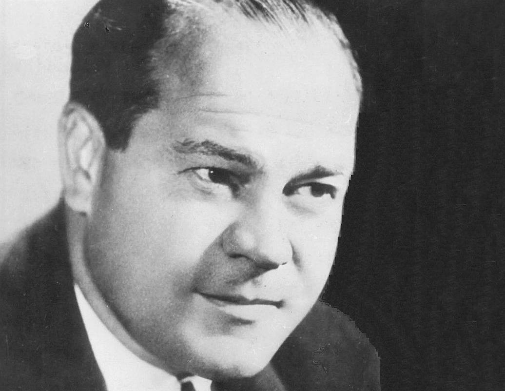 Photo of film executive Eddie Mannix in suit