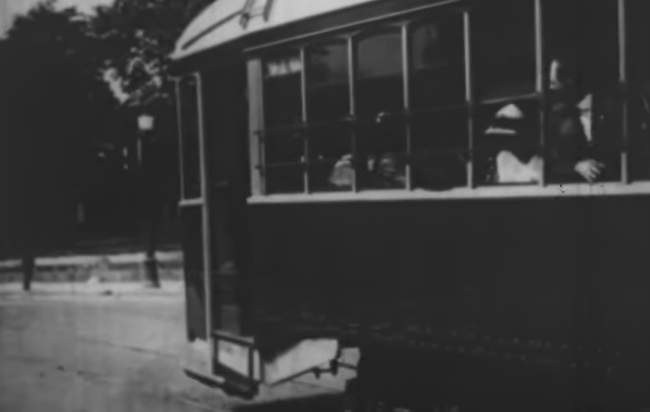 The Portage Trail (1915)