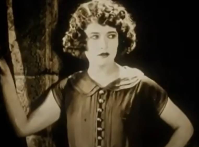 The White Shadow (1924)