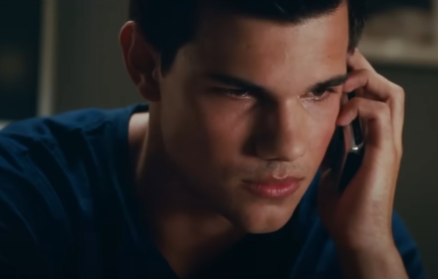 Taylor Lautner, Abduction (2011) in blue t-shirt