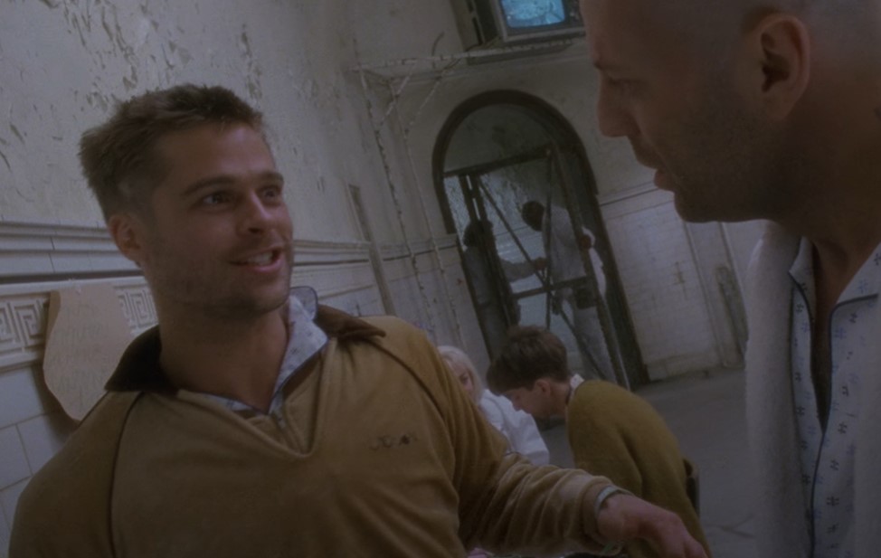 Brad Pitt and Bruce Willis in 12 Monkeys (1995)