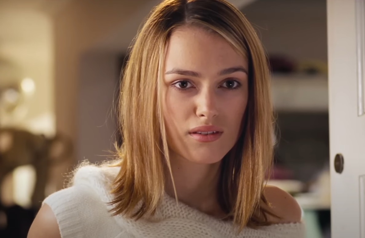 Screenshot from the movie Love Actually (2003).