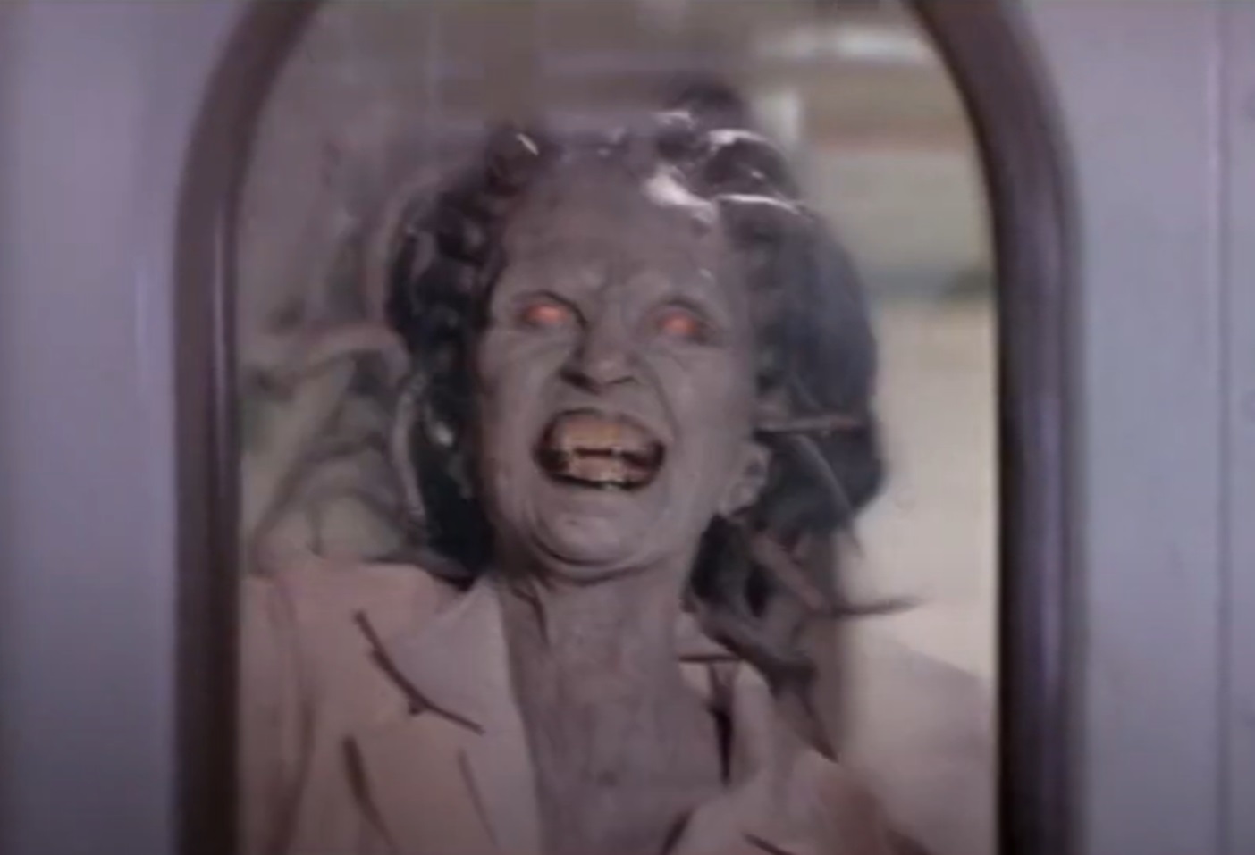 Screenshot from the movie - Bless the Child (2000)