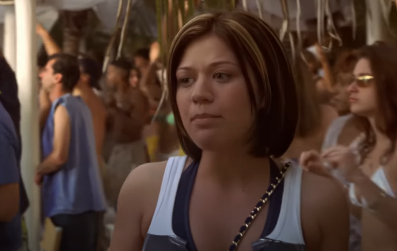 Screenshot of Kelly Clarkson from - From Justin to Kelly (2003)