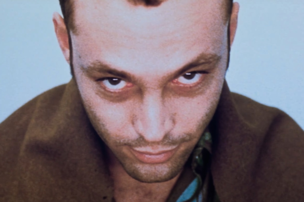 Screenshot from the movie Psycho (1998)