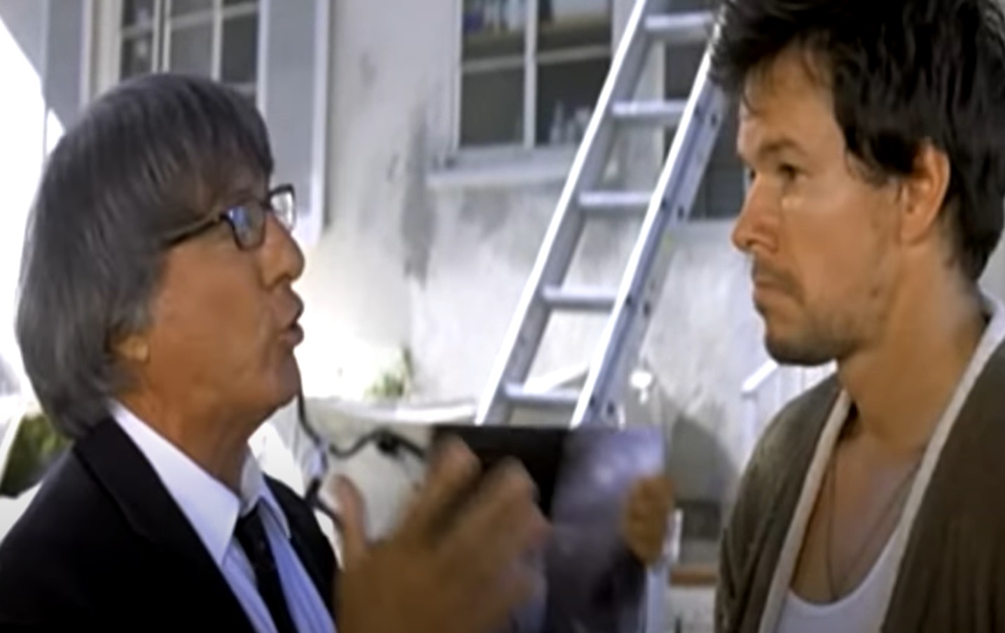 Screenshot of Dustin Hoffman and Mark Wahlberg from - I Heart Huckabees (2004)