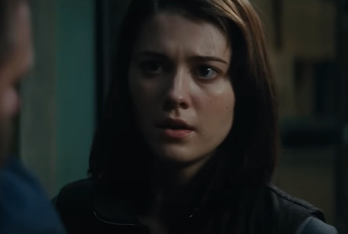 Screenshot from the movie The Thing (2011)