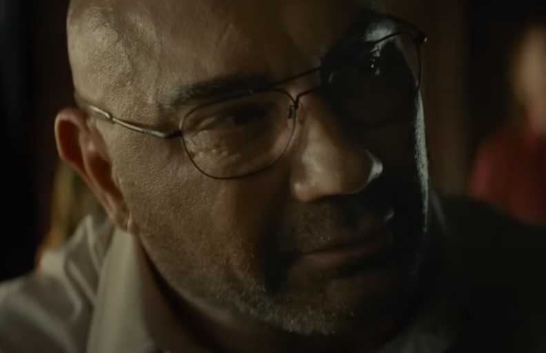 Screenshot from the movie Knock at the Cabin (2023)