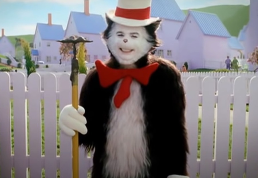 Screenshot from the movie The Cat in the Hat (2003)