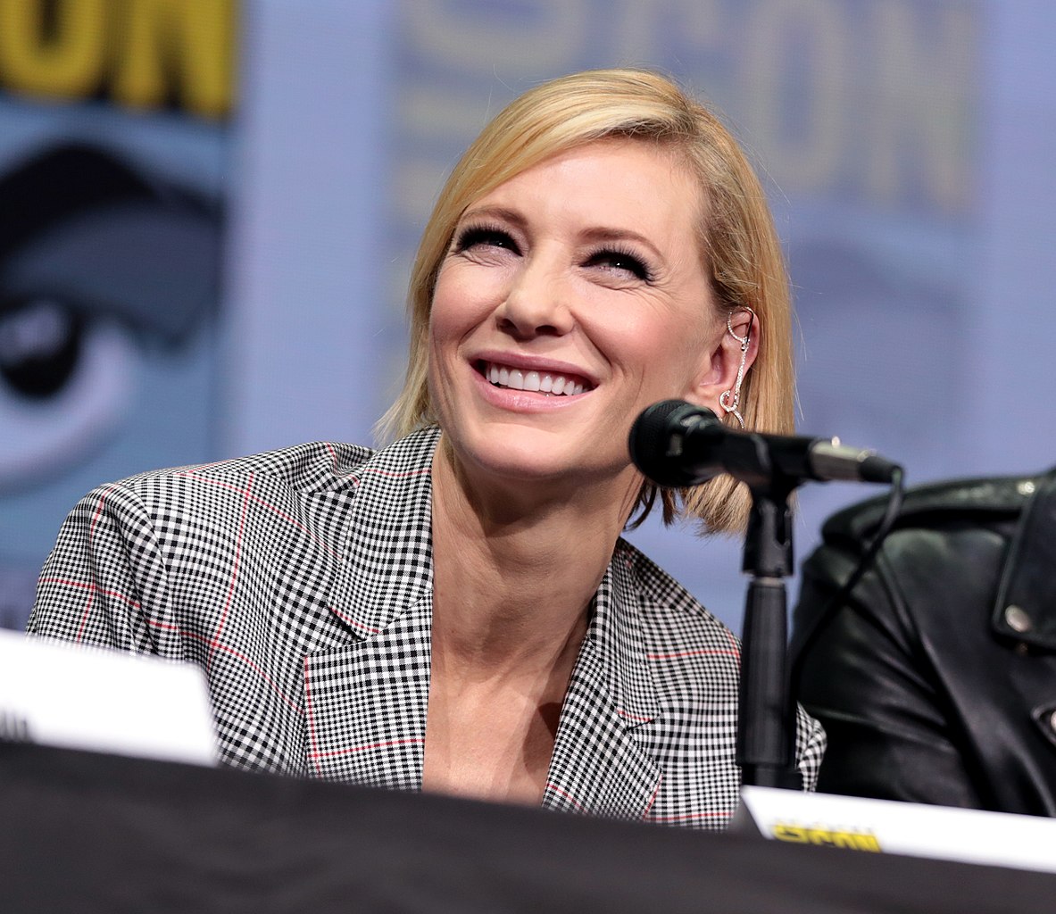 Cate Blanchett speaking at the 2017 San Diego Comic Con International