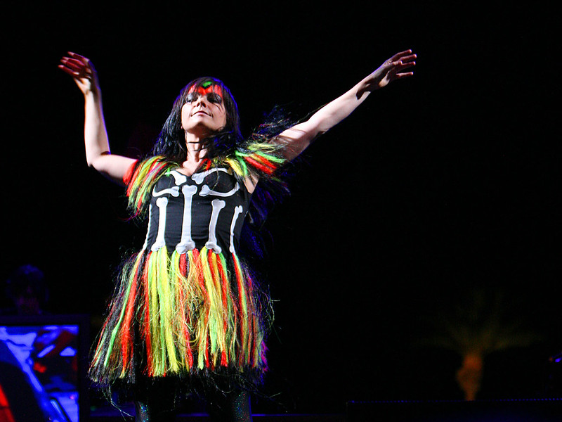 Björk Dazzles