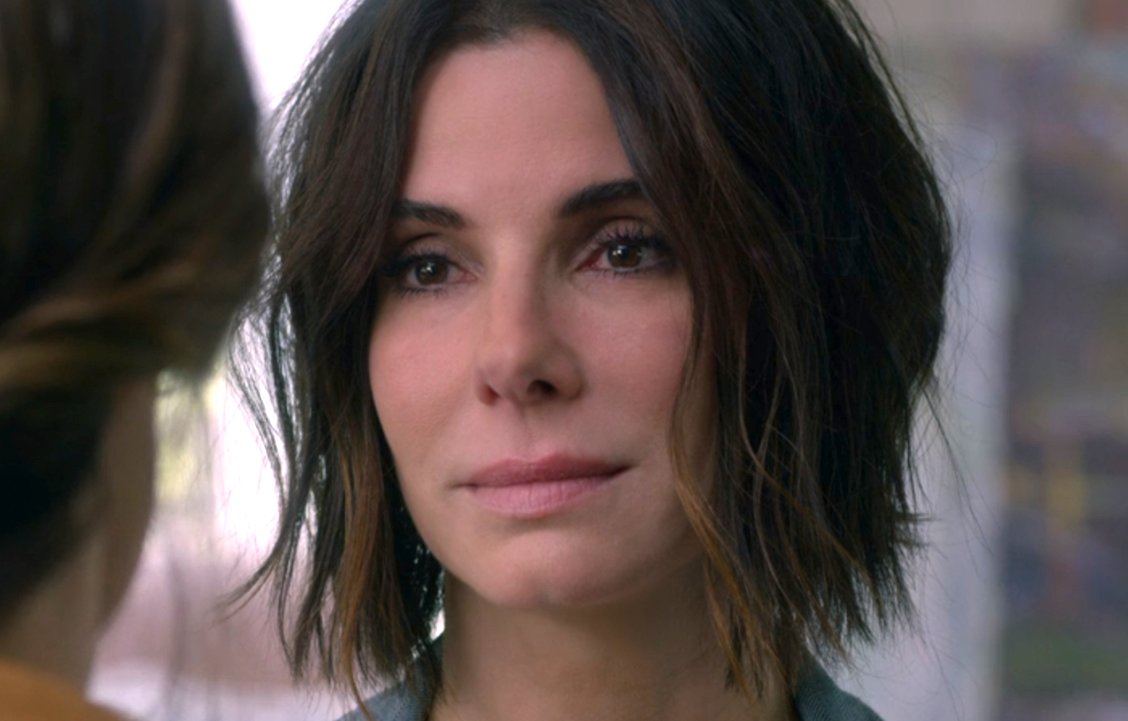 Screenshot from the movie Bird Box (2018)