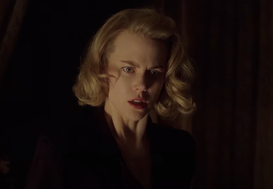 Screenshot from the movie The Others (2001)