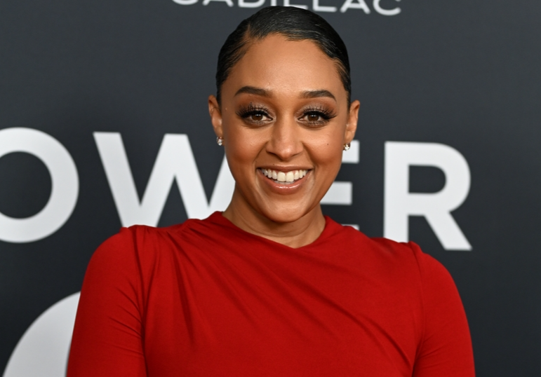 Tia Mowry