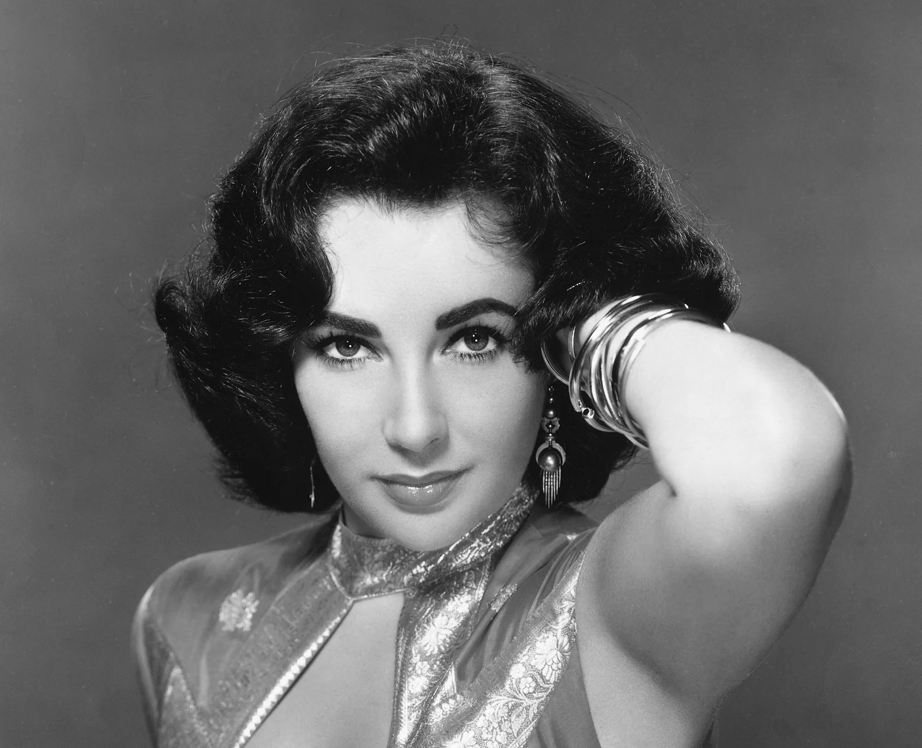 Grayscale Portrait Photo of Elizabeth Taylor, Late 1950S