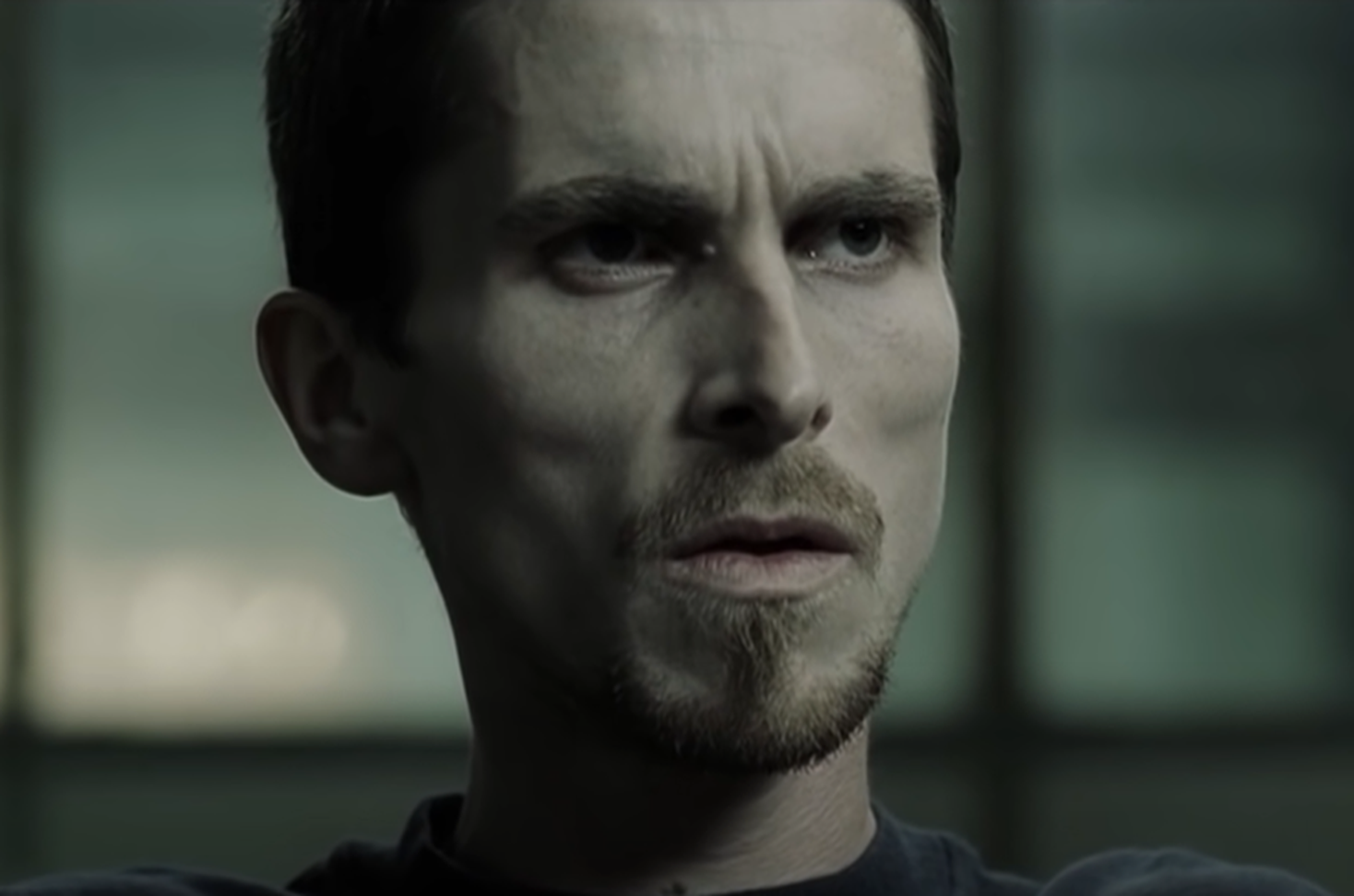 Screenshot of Christian Bale as Trevor Reznik - from The Machinist (2004)