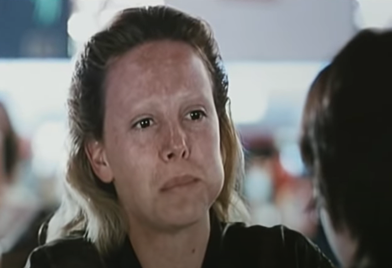 Screenshot of Charlize Theron as Aileen - from Monster (2003)