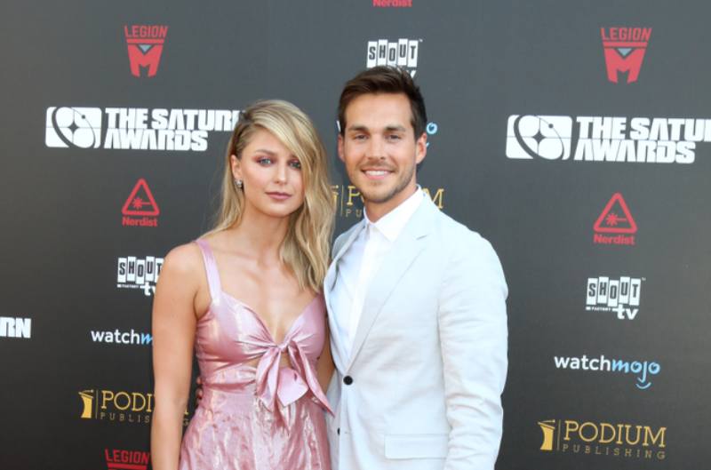 Melissa Benoist and Chris Wood