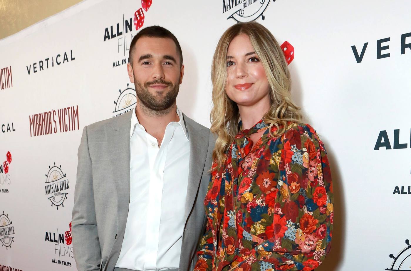 image of Josh Bowman and Emily VanCamp