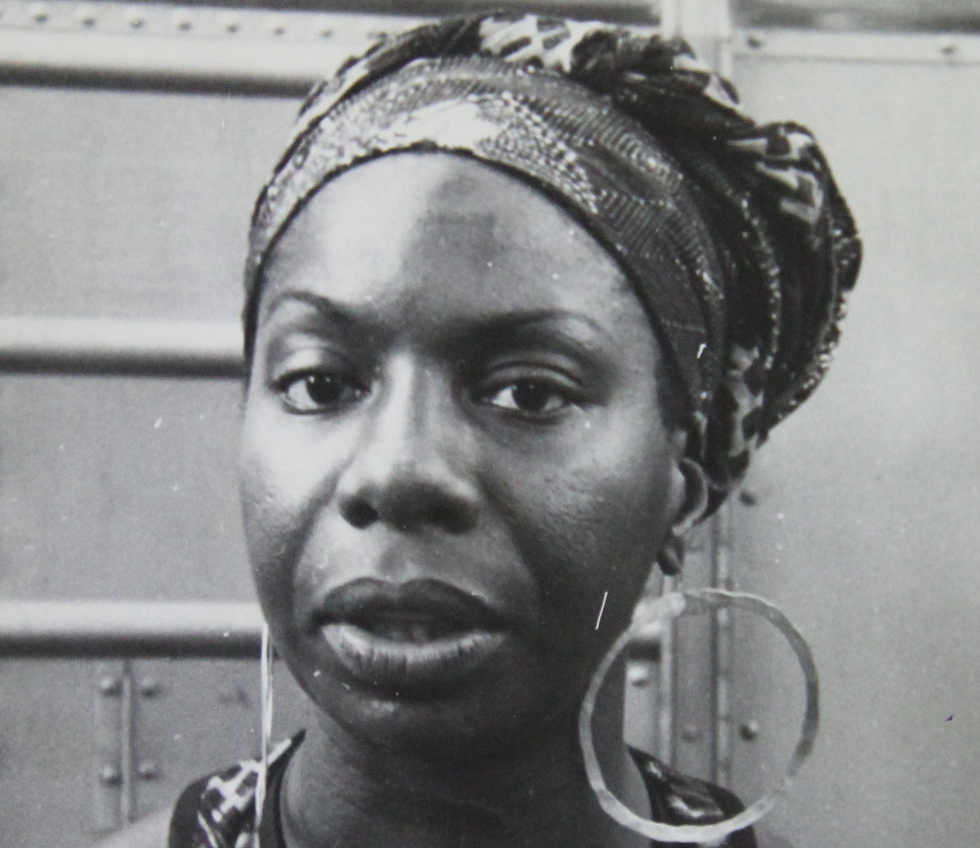 Grayscale Portrait Photo of the singer Nina Simone in 1969.