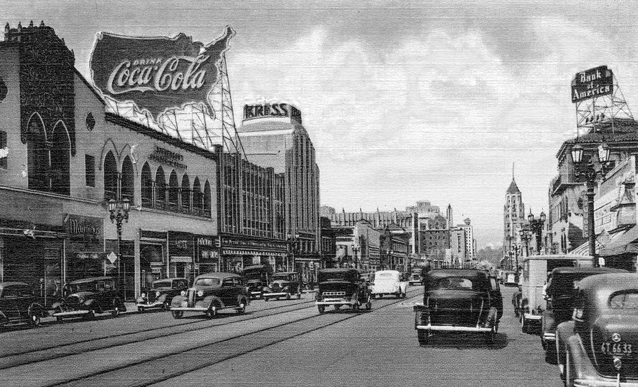 Hollywood Blvd., looking west, Hollywood, Calif.