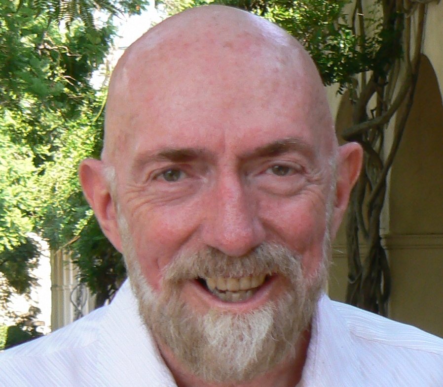 Portrait Photo of Kip Thorne in a whiter shirt