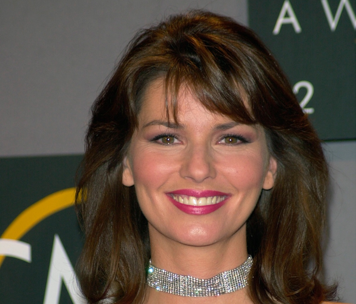 SHANIA TWAIN at the Country Music Assoc. Awards at the Grand Ole Opry in Nashville, TN. 04OCT2000