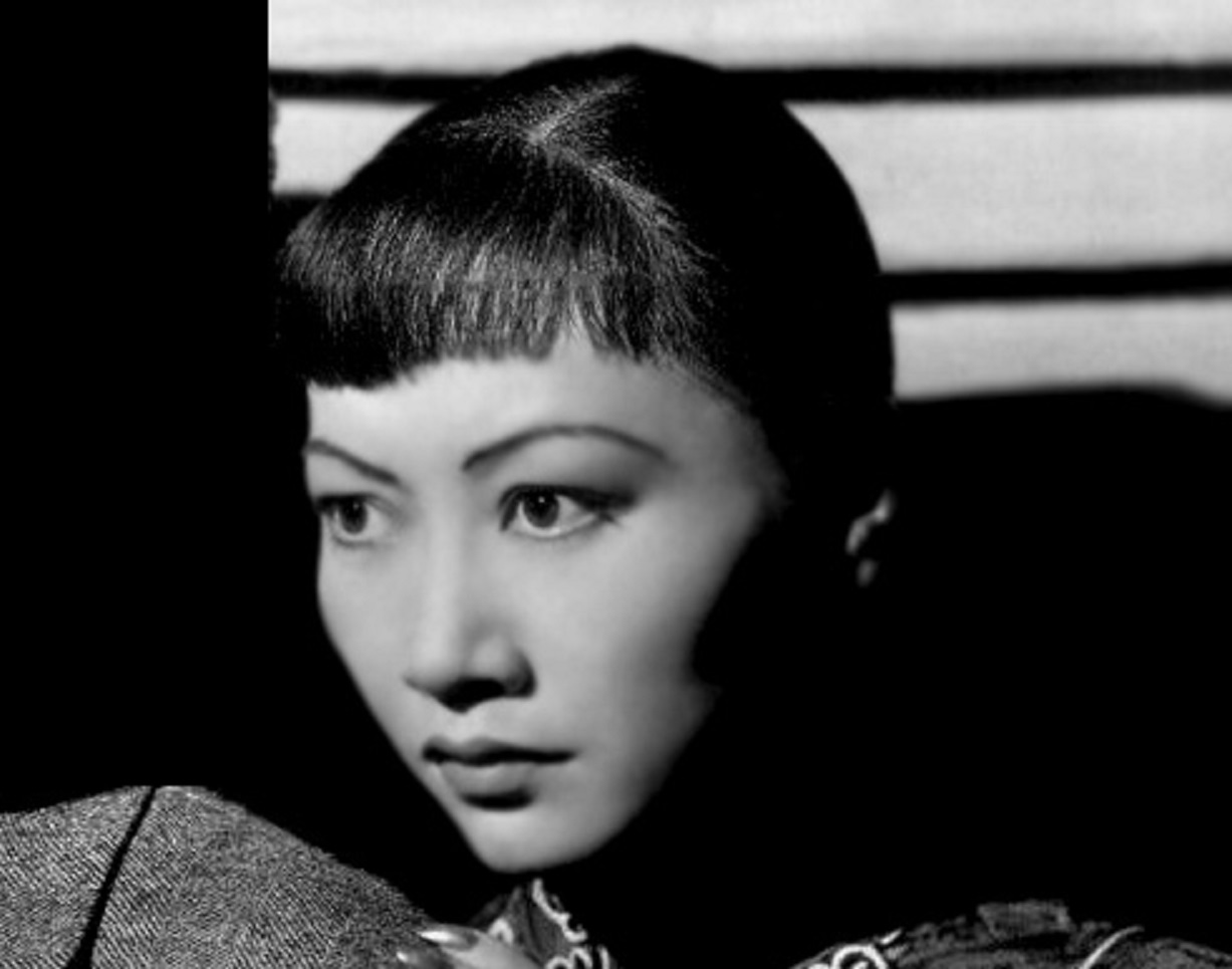 Daughter Of Shanghai (1937) - Anna May Wong