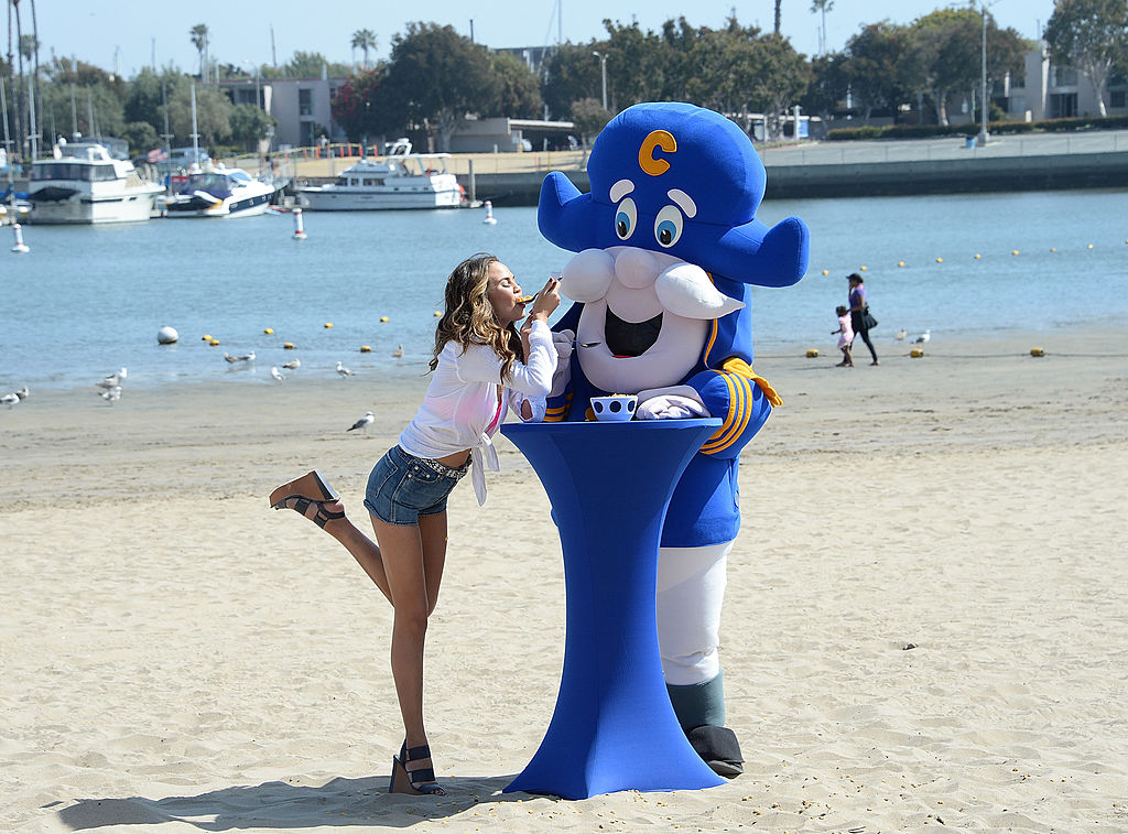 Chrissy Teigen Spotted On The Beach