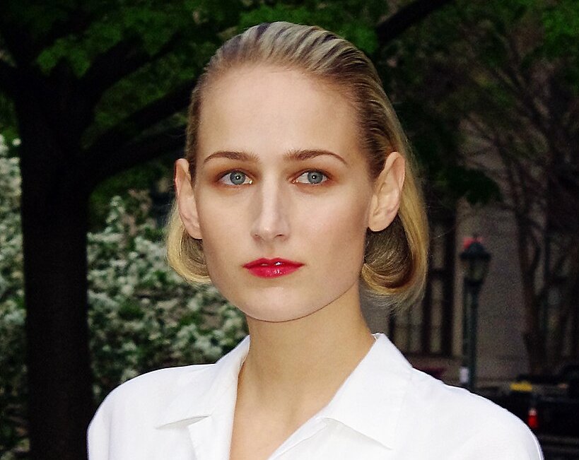 Portrait Photo of Leelee Sobieski at the Vanity Fair party 2012